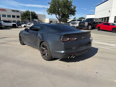 Used 2022 Chevrolet Camaro SS RWD image 3