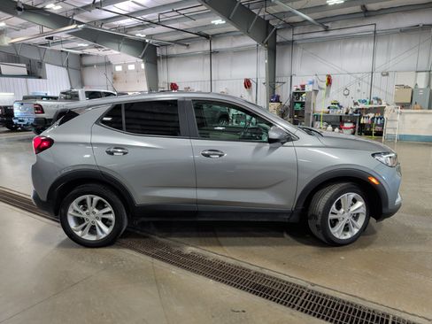 Used 2023 Buick Encore GX Preferred w/ Cold Weather Comfort Package image 2
