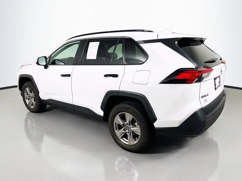 Used 2023 Toyota RAV4 XLE w/ Convenience Package FWD image 6