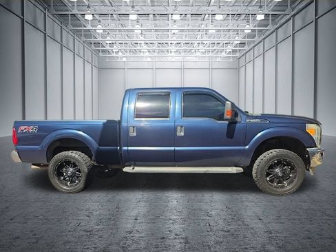 Used 2016 Ford F250 XLT w/ XLT Value Package AWD/4WD image 8