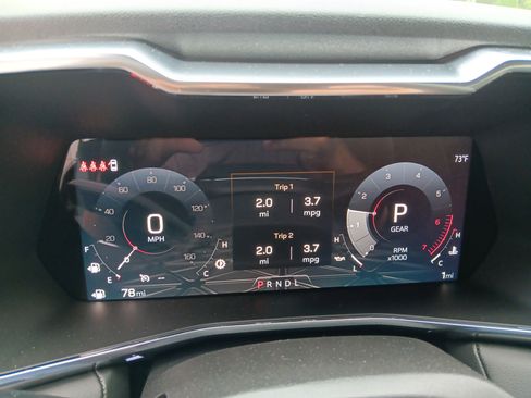 New 2026 GMC Canyon Elevation RWD image 9