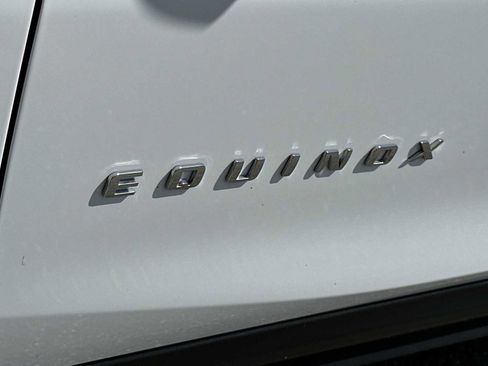 Certified 2024 Chevrolet Equinox LT FWD image 11
