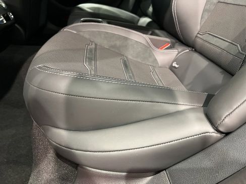 Used 2024 Mercedes-Benz AMG GT 63 S image 46