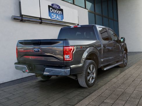 Used 2017 Ford F150 XLT w/ Trailer Tow Package image 3