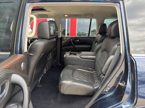 Used 2022 Nissan Armada Platinum w/ Captain's Chairs Package RWD image 15