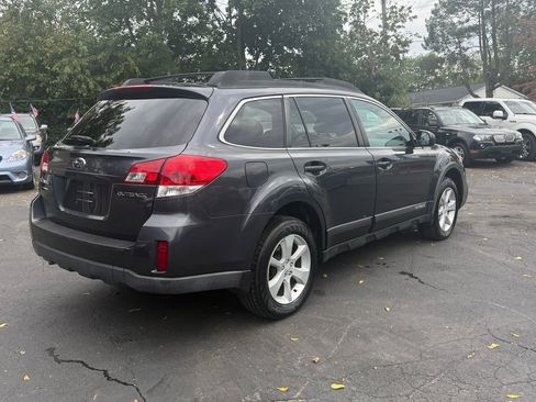 Used 2013 Subaru Outback 2.5i Premium image 5