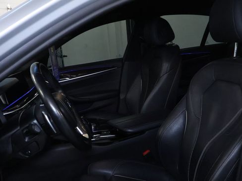 Used 2019 BMW 530i xDrive 530i xDrive w/ Convenience Package image 15