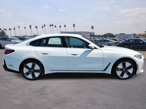 Certified 2023 BMW i4 eDrive35 image 4