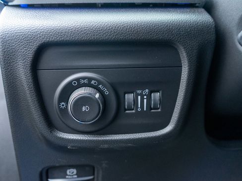 Used 2023 Jeep Grand Cherokee Summit w/ Adv Protech Group IV image 18