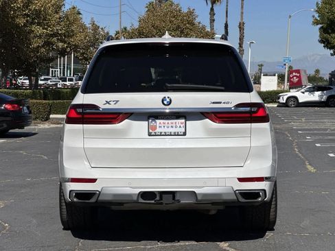 Used 2022 BMW X7 xDrive40i w/ Premium Package image 4