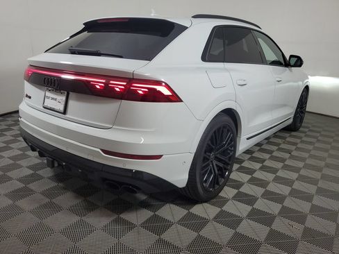 Used 2025 Audi SQ8 Prestige w/ Prestige Package AWD/4WD image 6