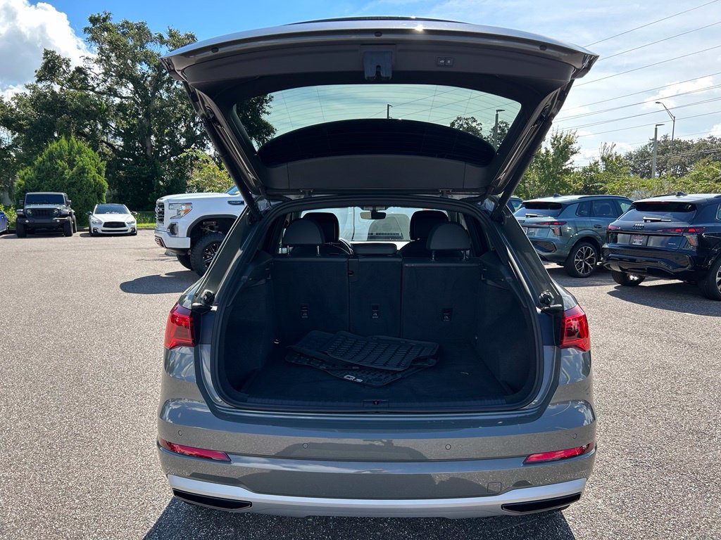 Used 2021 Audi Q3 2.0T Premium w/ Convenience Package AWD/4WD image 47