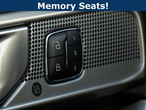 Used 2023 Ford Explorer Limited w/ Equipment Group 301A image 11