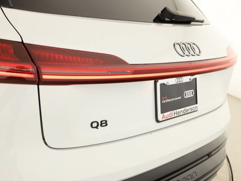 Certified 2024 Audi Q8 e-tron Premium AWD/4WD image 35
