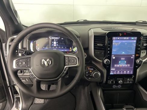 New 2026 RAM 1500 Big Horn AWD/4WD image 13