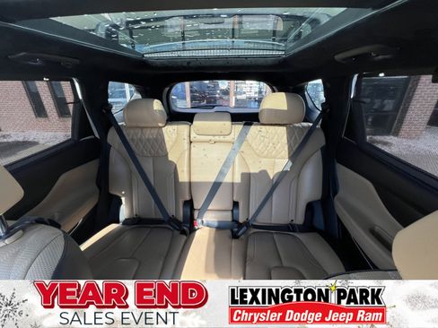 Used 2021 Hyundai Santa Fe Calligraphy w/ Cargo Package image 14