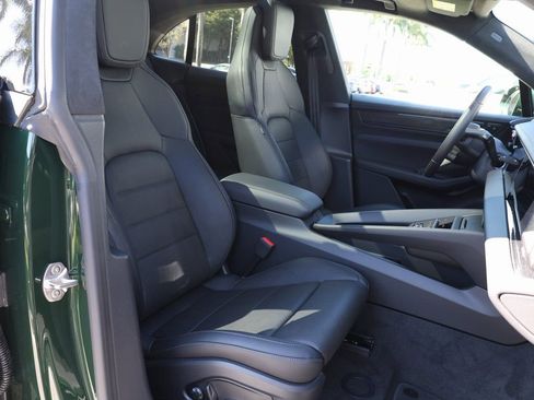 Used 2025 Porsche Macan Turbo Electric image 24