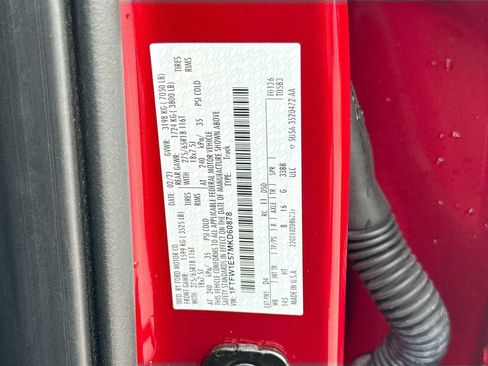 Used 2021 Ford F150 Lariat w/ Equipment Group 502A High AWD/4WD image 34