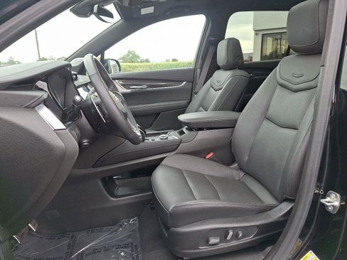 Certified 2024 Cadillac XT6 Sport image 13