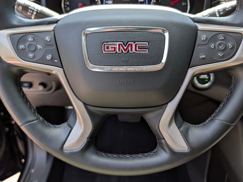 Used 2023 GMC Terrain Denali w/ Black Diamond Edition AWD/4WD image 25