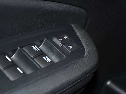 Used 2022 Honda Pilot Sport image 33