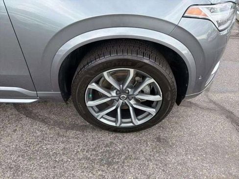 Used 2018 Volvo XC90 T6 Momentum AWD/4WD image 11