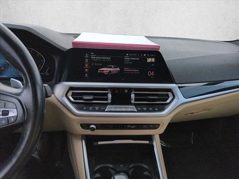 Used 2019 BMW 330i Sedan w/ Driving Assistance Package RWD image 15