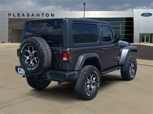 Used 2020 Jeep Wrangler Sport image 5