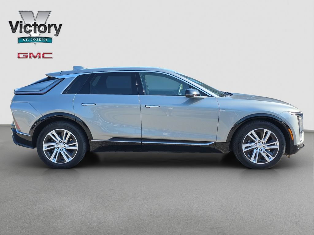 Used 2024 Cadillac Lyriq Tech w/ Driver Assist Package RWD image 19