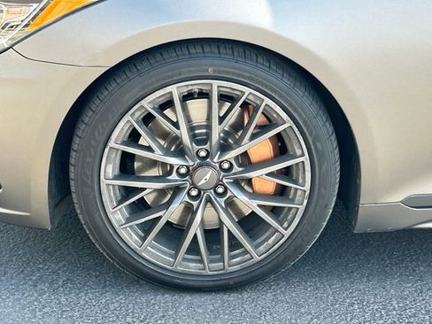 Used 2018 Genesis G80 3.3T Sport AWD/4WD image 12