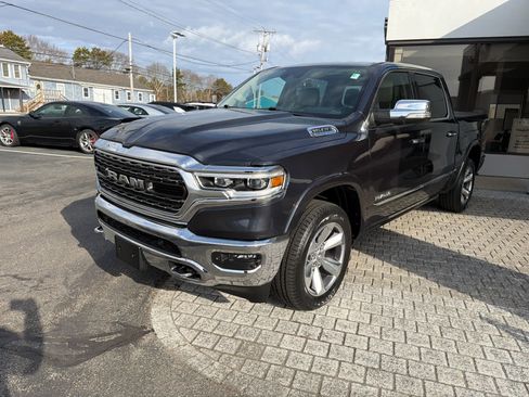 Used 2021 RAM 1500 Limited image 3