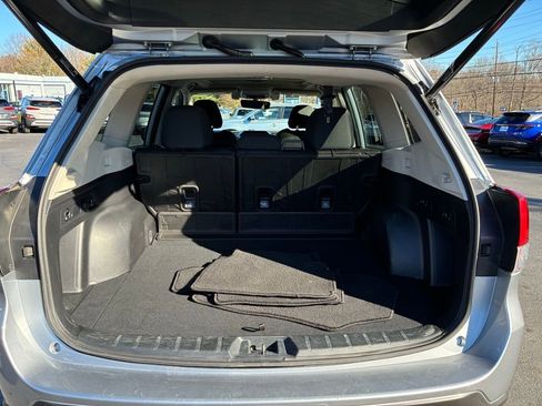 Used 2021 Subaru Forester Premium image 12