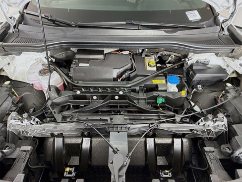 Certified 2024 Audi Q4 e-tron Premium Plus w/ Premium Plus image 31