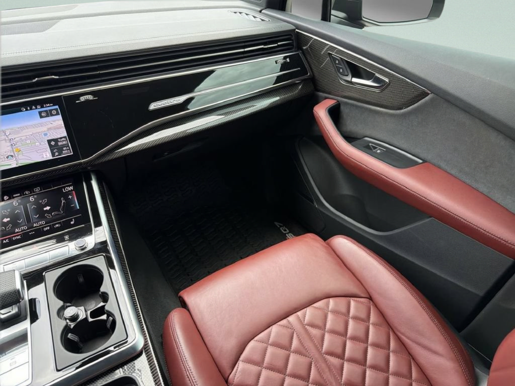 Used 2024 Audi SQ7 Premium Plus AWD/4WD image 12