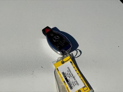 Used 2019 Mercedes-Benz CLA 250 4MATIC w/ Premium Package image 34