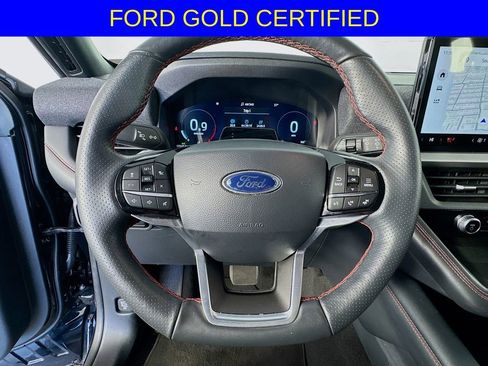 Certified 2025 Ford Explorer ST-Line w/ ST-Line Street Pack image 11
