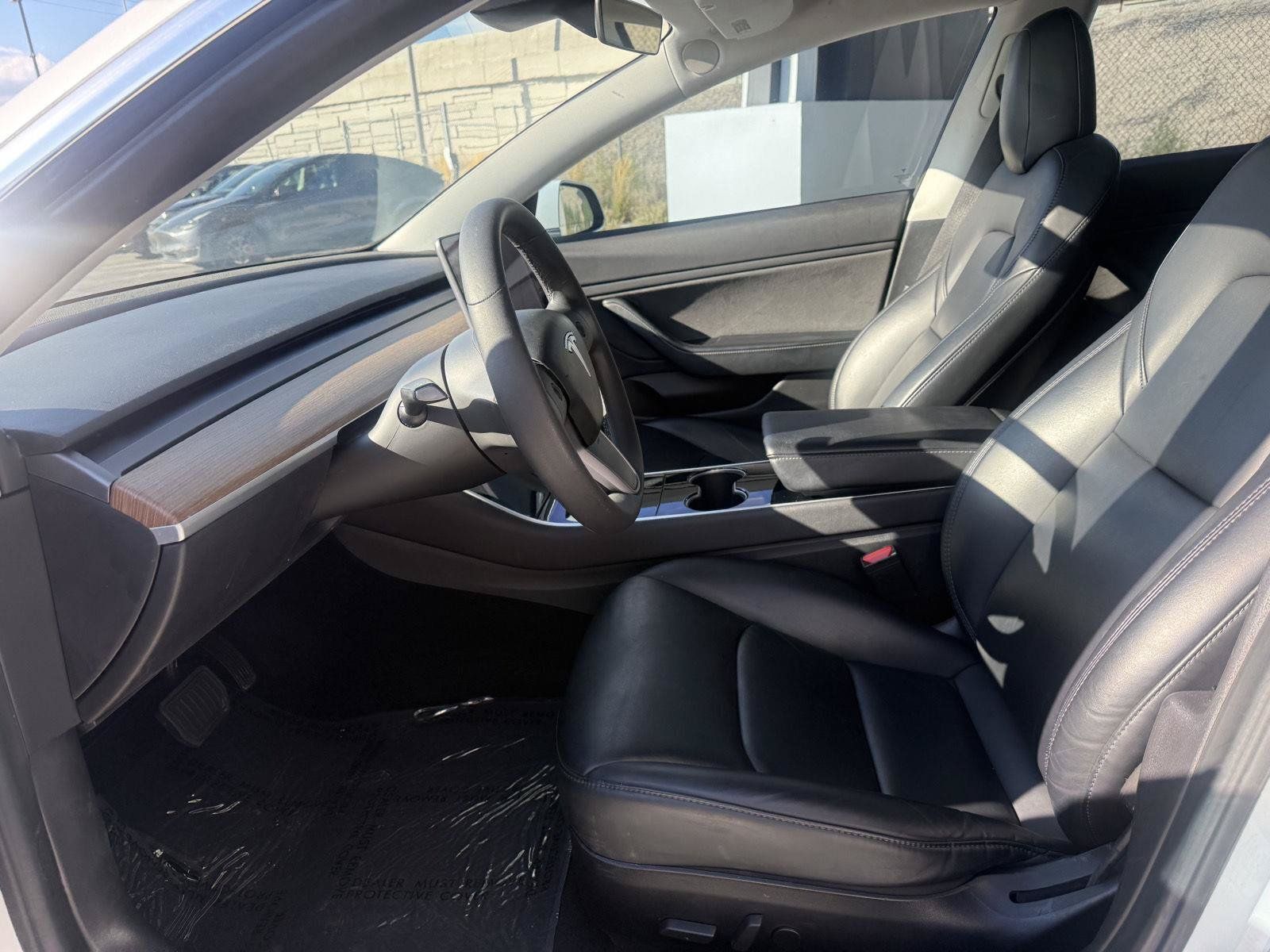 Used 2019 Tesla Model 3 Standard Range Plus RWD image 13