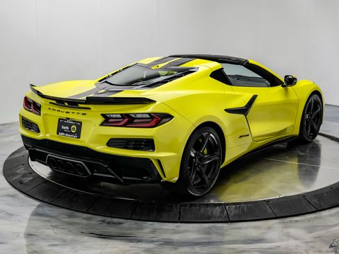 Used 2024 Chevrolet Corvette Z06 w/ Stealth Interior Trim Package image 24