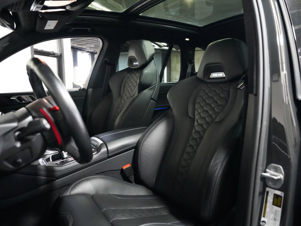 Used 2026 BMW X5 M Competition AWD/4WD image 32