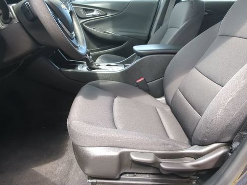 Used 2023 Chevrolet Malibu LS FWD image 9