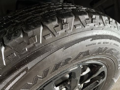 Used 2023 Jeep Wrangler Freedom Edition image 26