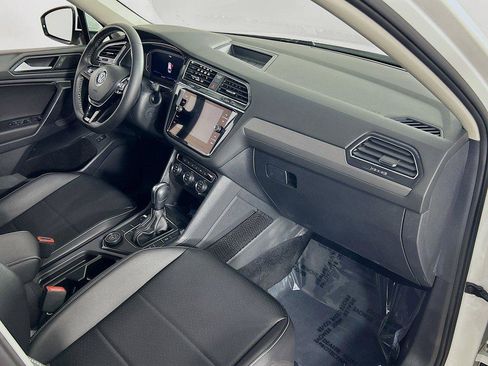 Certified 2021 Volkswagen Tiguan SEL AWD/4WD image 30