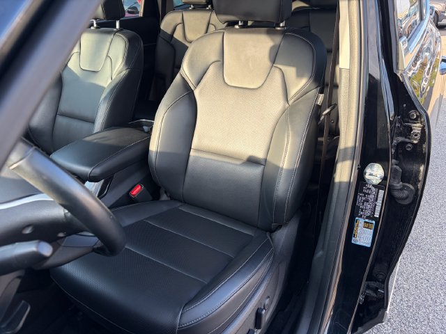 Certified 2025 Kia Telluride S AWD/4WD image 20