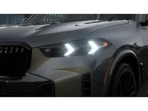 New 2026 BMW X5 sDrive40i w/ M Sport Package RWD image 6