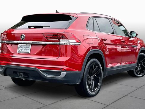 Certified 2022 Volkswagen Atlas Cross Sport SE w/ Black Wheel Package image 12