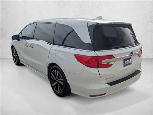 Used 2018 Honda Odyssey Elite image 7