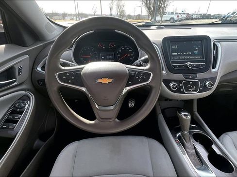 Used 2016 Chevrolet Malibu LS image 5