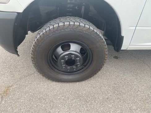 Used 2015 RAM 3500 Tradesman image 10