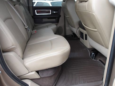 Used 2010 Dodge Ram 2500 Truck Laramie w/ Cold Weather Pkg image 29