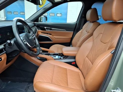 Used 2025 Kia Telluride EX X-Line AWD/4WD image 10